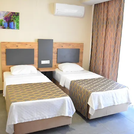 Hotell Club Efes 3*