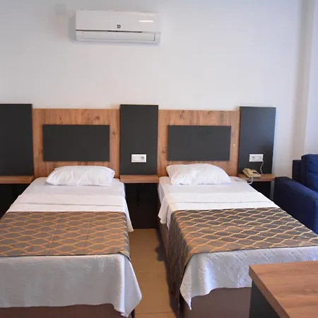 Club Efes Hotell 3*