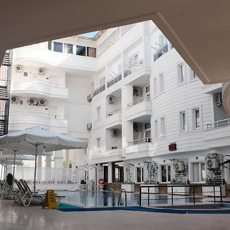 Hotell Club Efes 3*